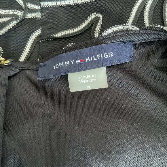 Tommy Hilfiger Black Embroidered Dress Silver Swirl Back Zip Size 8 - Picture 9 of 9